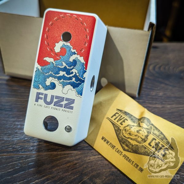 Full One Knob Fuzz DIY Kit with printed Gorva enclosure - Five Cats Pedals