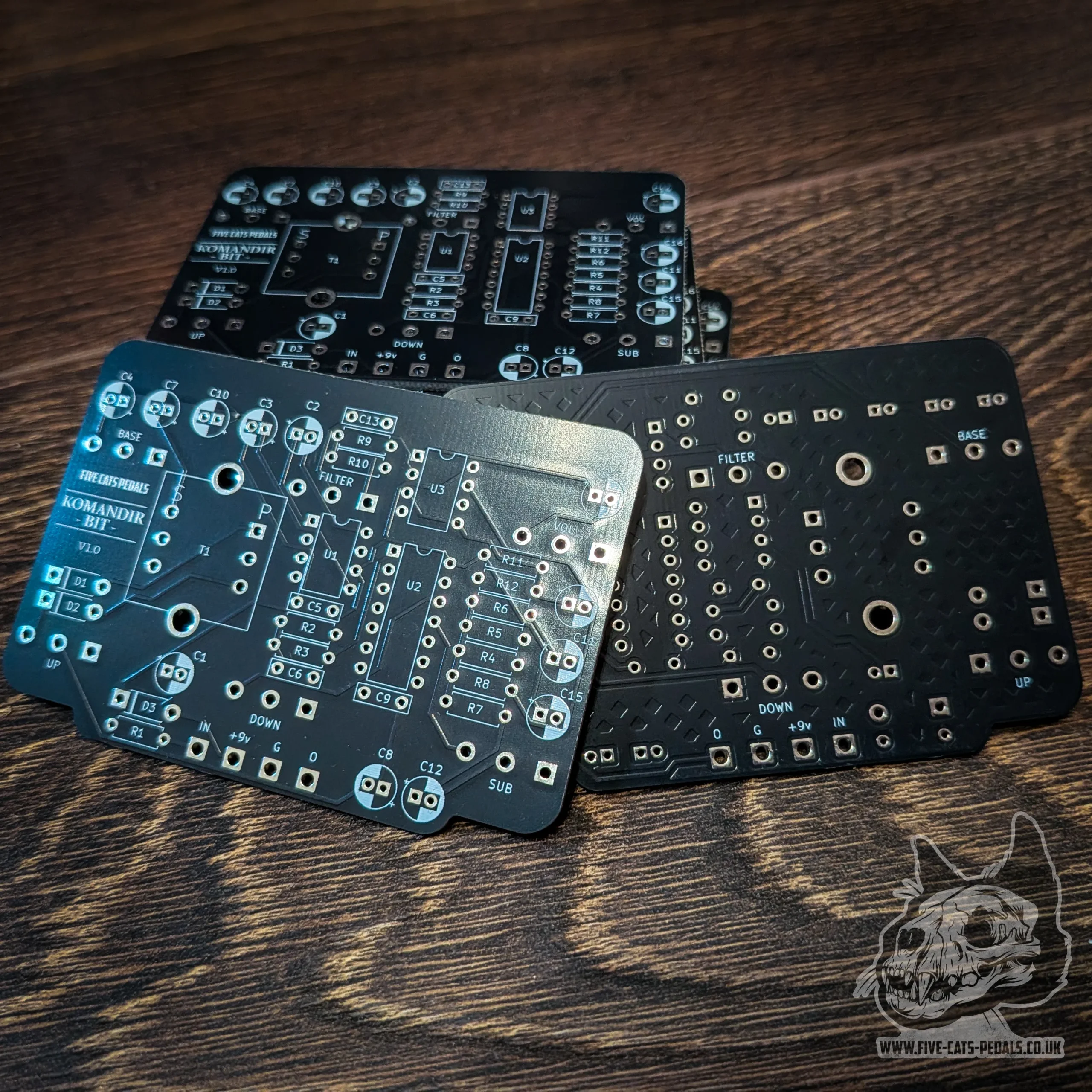 Komandir Bit - EQD Bit Commander Clone - Five Cats Pedals